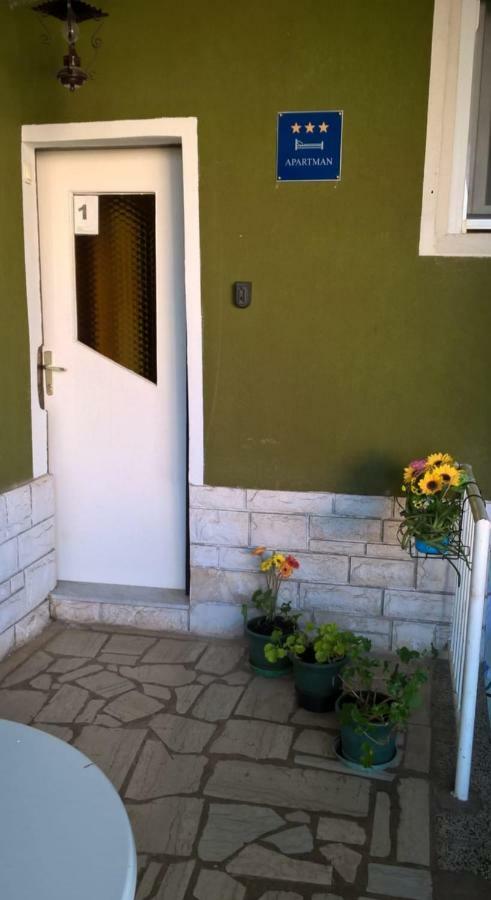 App Veselica Lägenhet Umag Exteriör bild